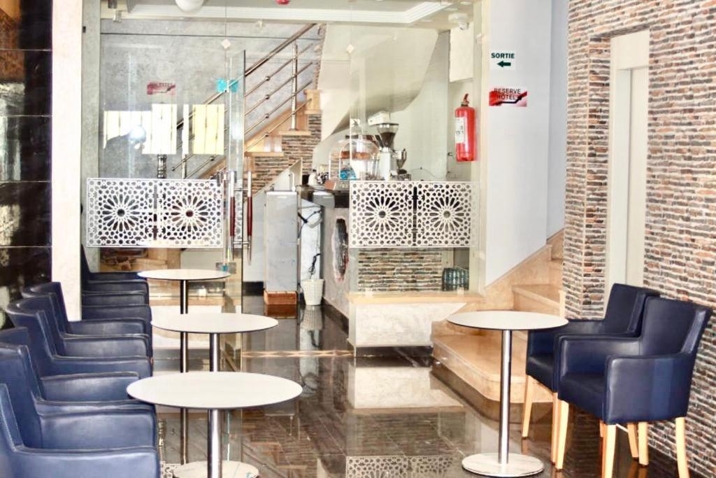 Zellaka Hotel & Cafe Kourigha Dış mekan fotoğraf