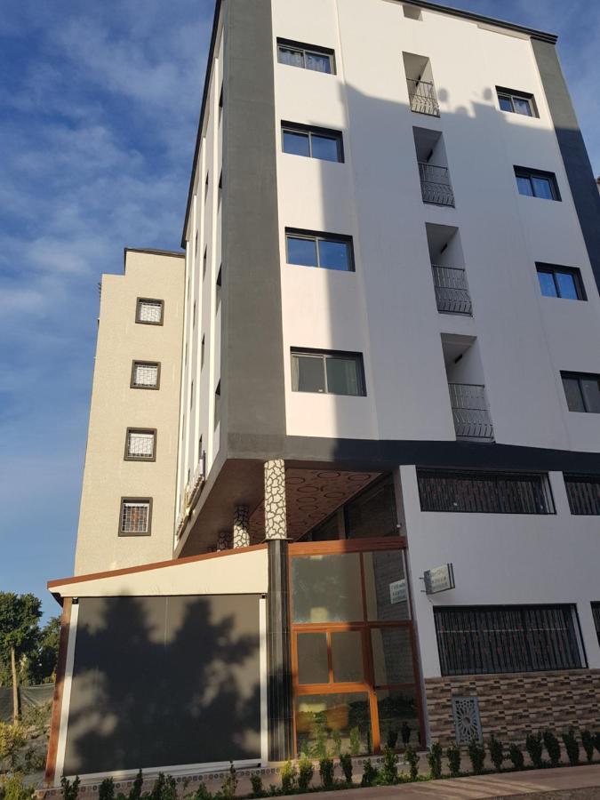 Zellaka Hotel & Cafe Kourigha Dış mekan fotoğraf